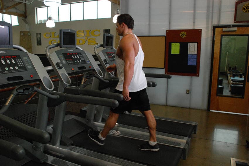 Walking, Treadmill — start position