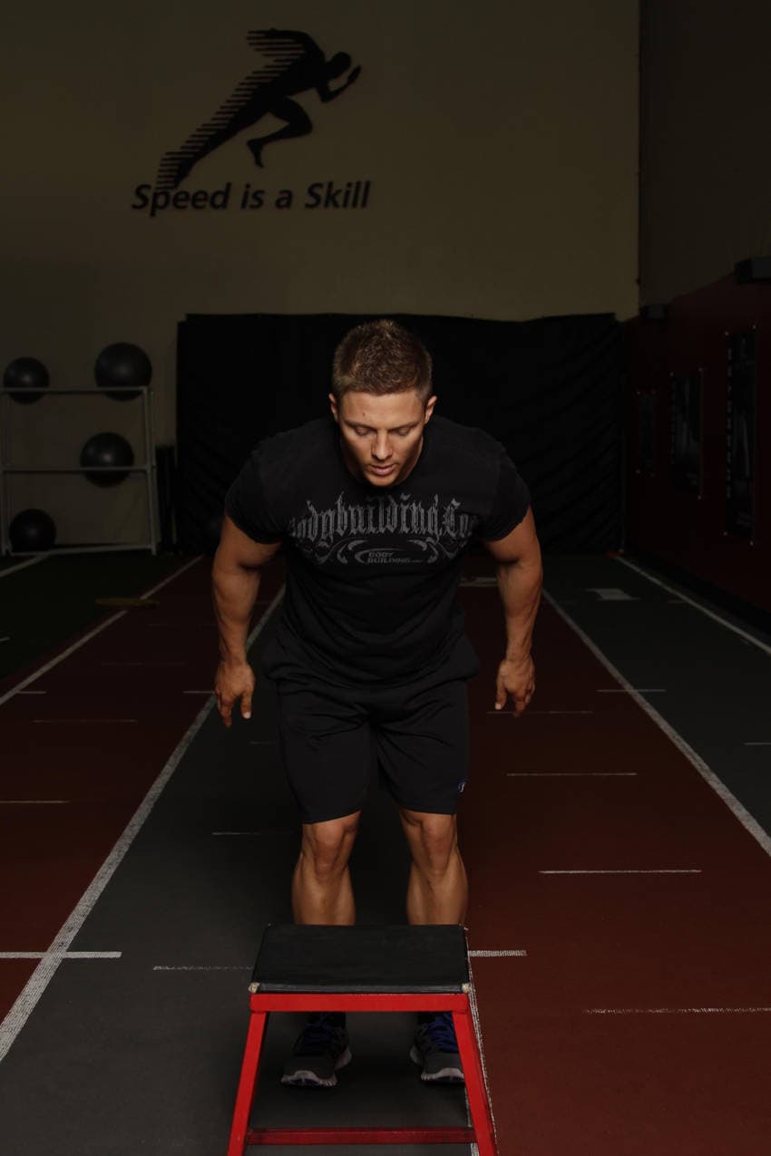 Box Jump (Multiple Response) — start position