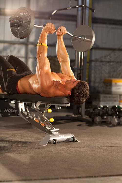 Close-Grip EZ-Bar Press — start position